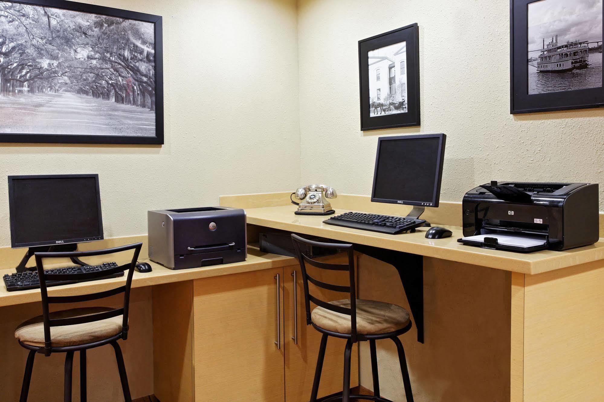 Towneplace Suites Savannah Midtown Extérieur photo